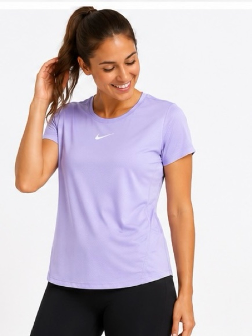 🚨 Nike Women's Light Lavender Short Sleeve Performance Tee